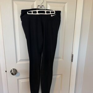 Nike Black Dotted Activewear Leggings
